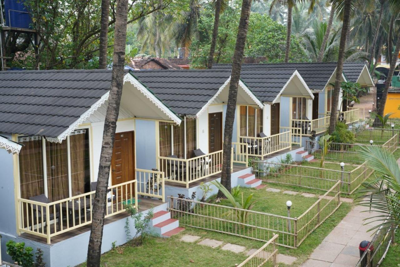 Molly'S Nest Hotel มานเดรม ภายนอก รูปภาพ