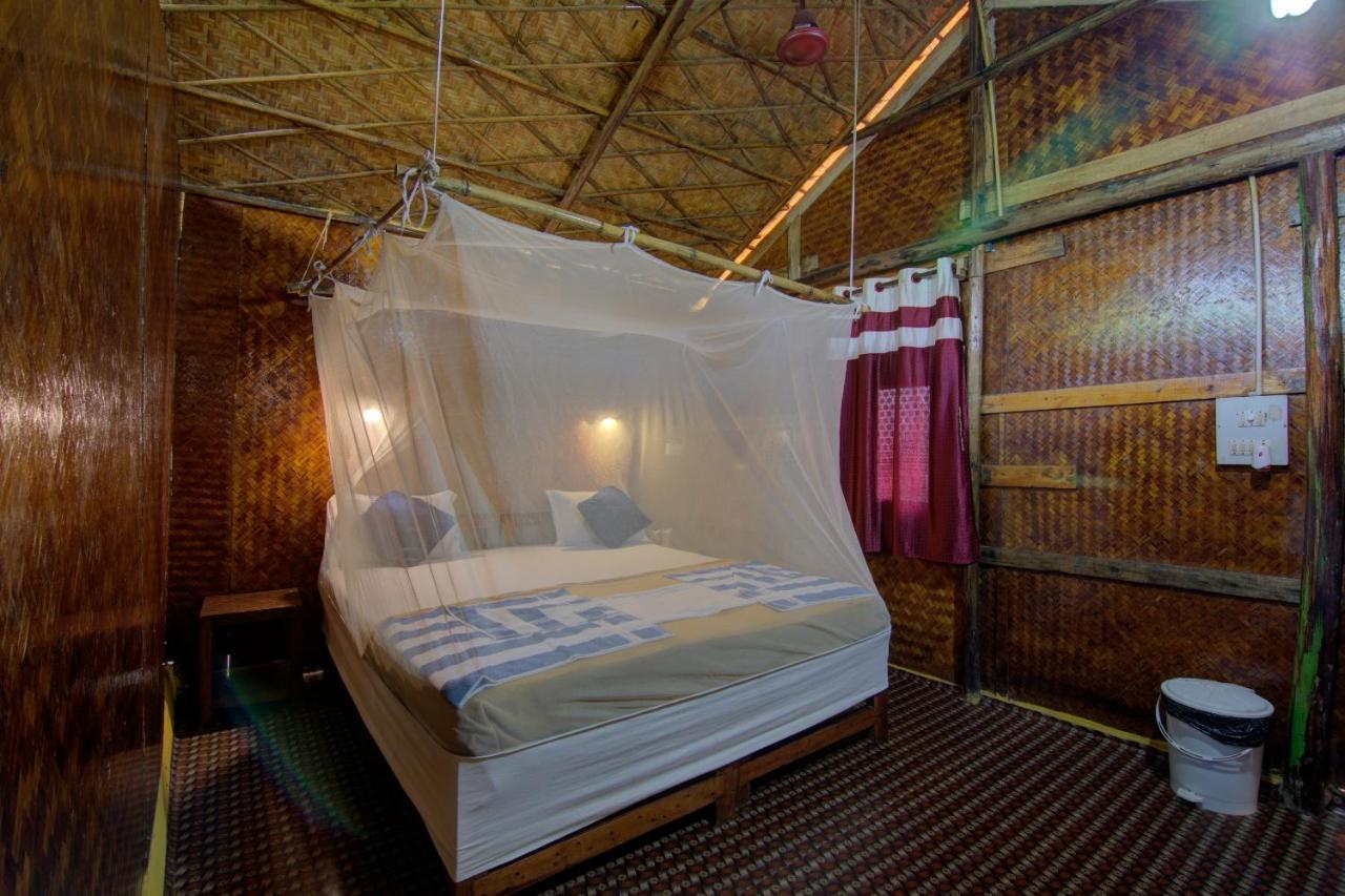 Molly'S Nest Hotel มานเดรม ภายนอก รูปภาพ
